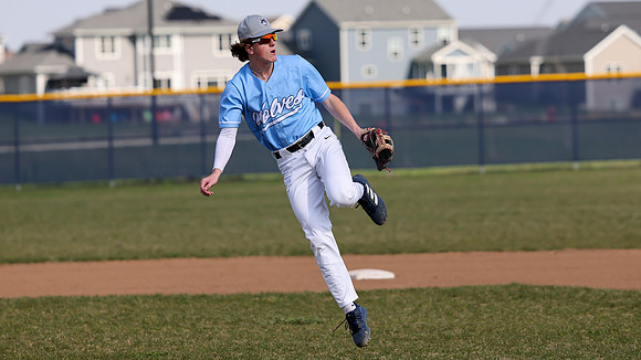 5-4-23 VARSITY vs. Sun Prairie East (46)