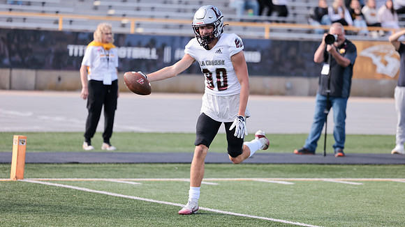 80 Luke Gardner (46)