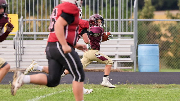 9-15-26 Omro Foxes vs. Mayville (875)