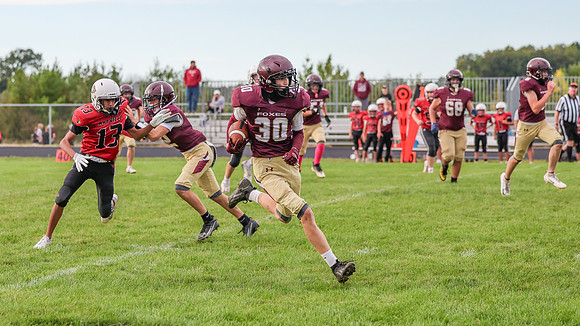 9-15-26 Omro Foxes vs. Mayville (1466) - Copy