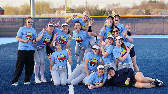 Coach Erin Weber  (5)