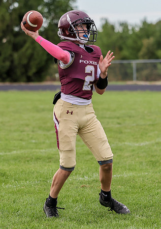 9-15-26 Omro Foxes vs. Mayville (1044)