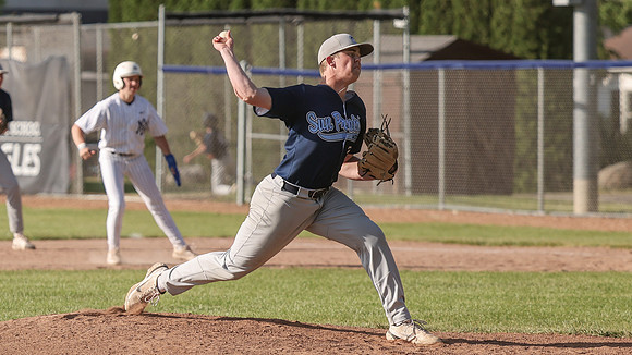 3 Austin Adamowski (9)