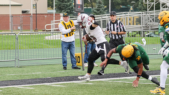 28 Brady Kuhn (45)