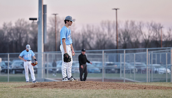 21 Jacob Holland  (46)