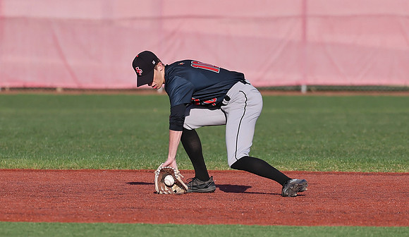 10 Evan Richmond (5)