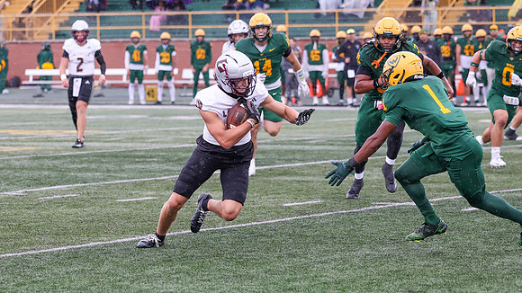 9-19-26 EAGLES vs. Wayne State University (108)