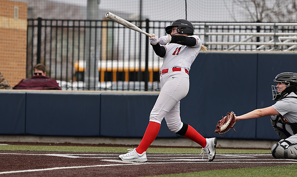 11 Kenzie Longley  (60)