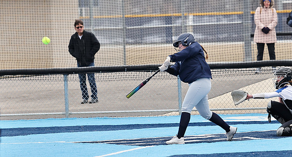 17 Ashley Rahn  (44)