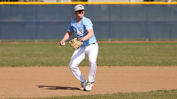5-4-23 VARSITY vs. Sun Prairie East (22)