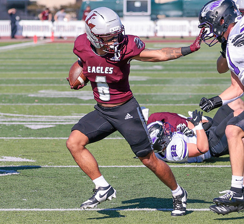 6 Najeh Mitchell (28)