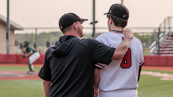 Coach Chad Kavanaugh  (11)