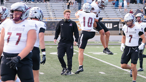 Coach Gavin Seefeldt (2)