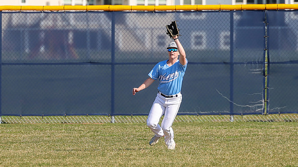 4-27-23 VARSITY vs. Janesville Craig (11)