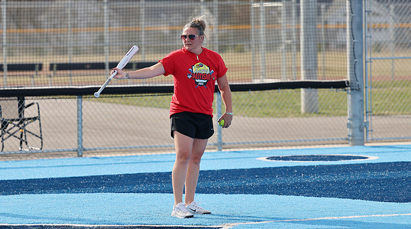 Coach Jamie Olson  (10)
