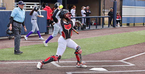 7 Vanessa Veith  (71)
