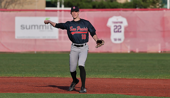 10 Evan Richmond (2)