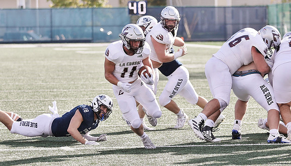 10-8-22 vs. UW Stout  (266)