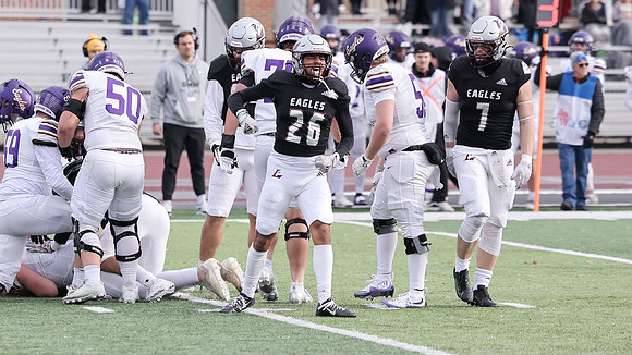 26 Bryson Mazur (5)
