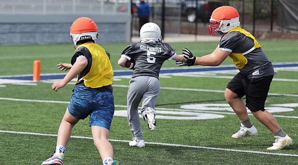4-25-21 8th Grade Kennedy vs. 8th Grade White  (6)