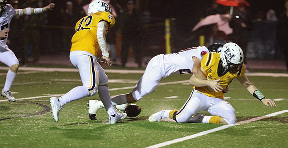 11-4-22 Level 3 Playoff vs. Kettle Moraine  (67)