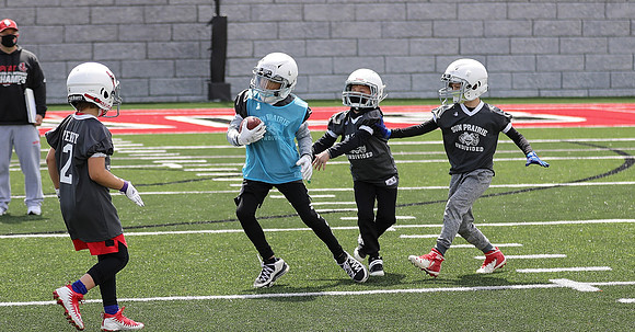 4th Grade A vs. 4th Grade D  (57)
