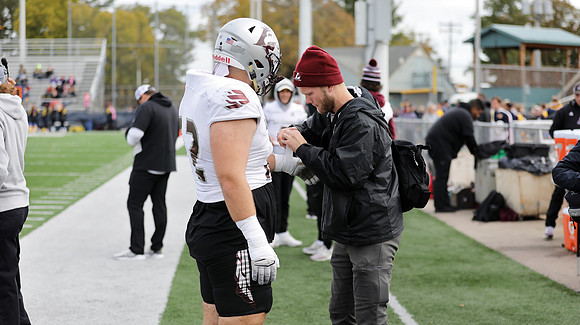 10-15-22 Football vs. UW Eau Claire  (14)