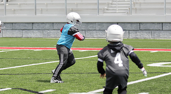 4th Grade A vs. 4th Grade D  (74)