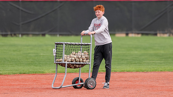 Manager Carter Kavanaugh (5)
