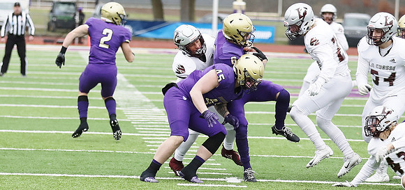50 Connor Fahnrich (11)