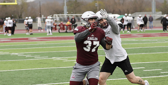 5-1-22 Last Spring Practice  (160)
