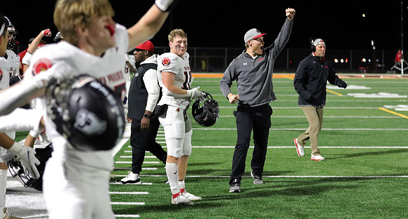 Coach Josh Hass   (6)