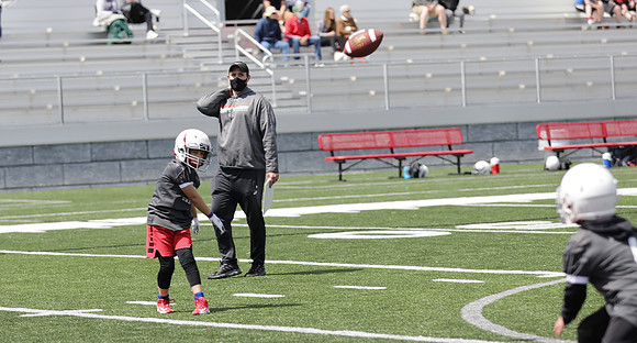 4th Grade A vs. 4th Grade D  (34)
