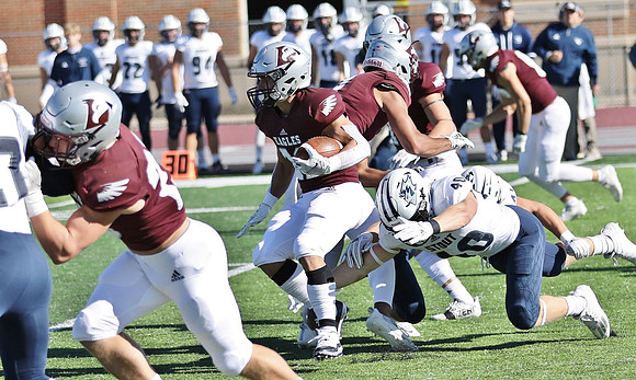 10-23-21 vs. UW Stout (52)