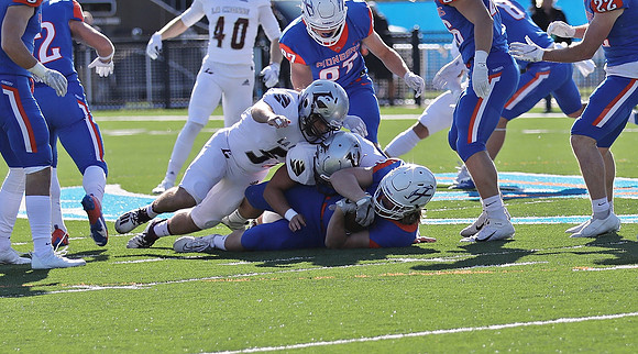 50 Connor Fahnrich (28)
