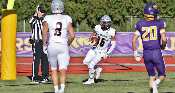 16 Tyler Stoltenburg (2)