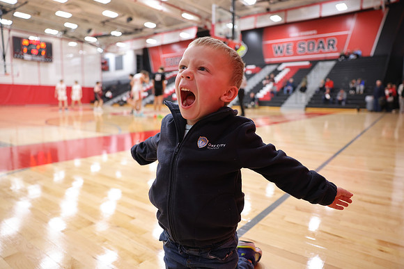 1-4-24 At Sun Prairie HS Basketball game (50)