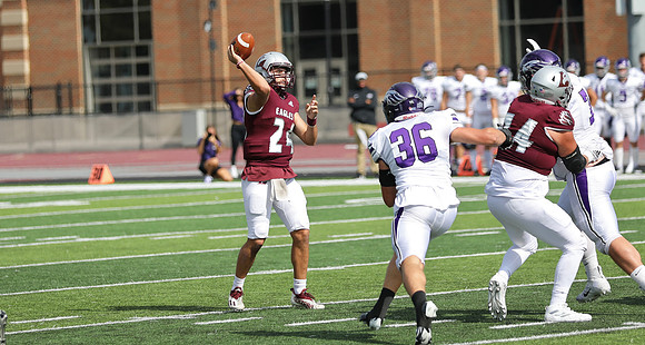 10-1-22 vs. UW Whitewater (63)