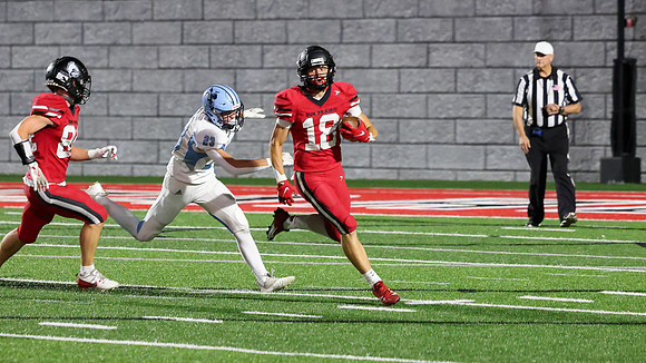 9-27-24 VARSITY vs. Monona Grove (67)