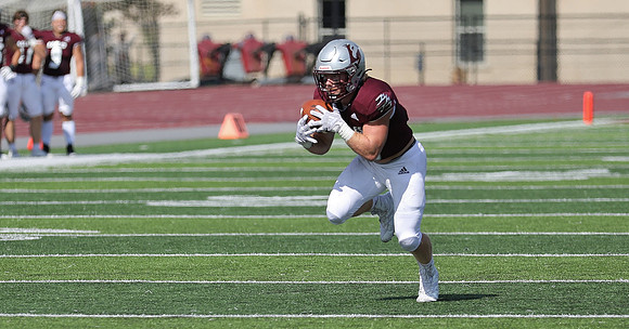 6 Joey Stutzman (25)