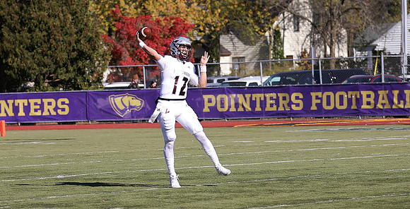 10-30-21 vs. UW Stevens Point  (54)