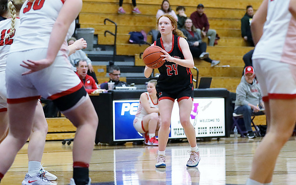 12-28-22 VARSITY vs. Seymour at Waunakee Holiday Tournament  (39)