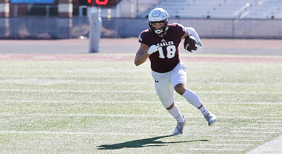10-23-21 vs. UW Stout (37)