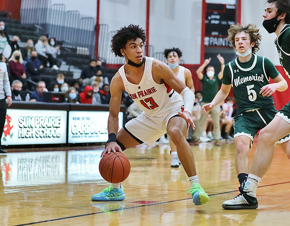 13 Tyus Wills  (59)