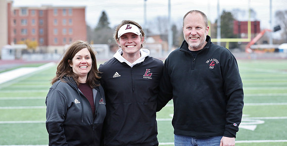 Coach Alex Stumpner (5)
