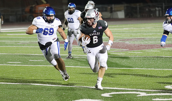6 Joey Stutzman (33)