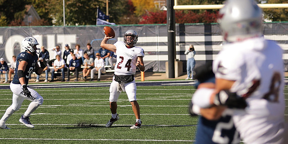10-8-22 vs. UW Stout  (184)