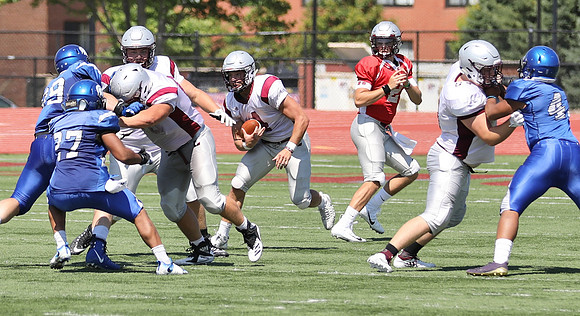 3 UWL 2018 Pre Season Scrmmage vs. U of Dubuque  (50)