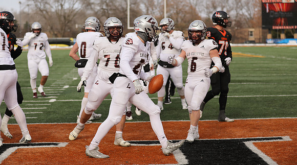 6 Joey Stutzman (37)