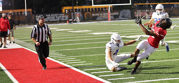 8-26-22 Sun Prairie vs. Mulwanago at  Bank of Sun Prairie Stadium Sun Prairie WI.  (74)
